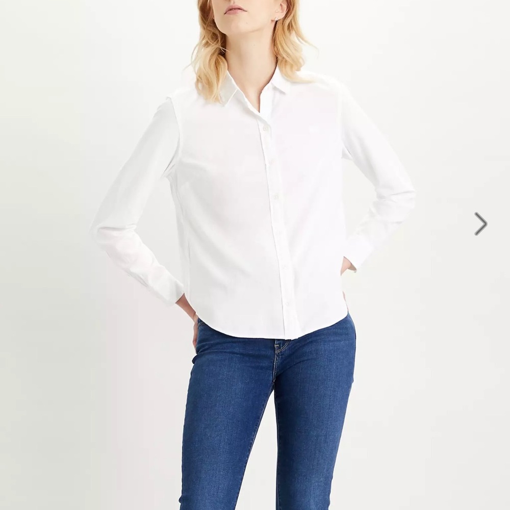 NWOT - Levis THE CLASSIC SHIRT Oxford